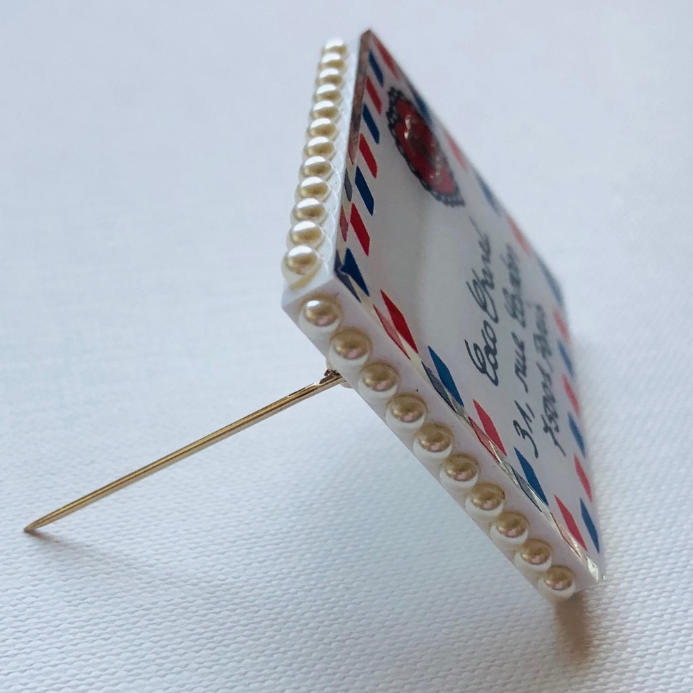 Chanel🔥SOLD🔥Brooch Hat Pin Letter Envelope Pearl - Picture 6 of 11